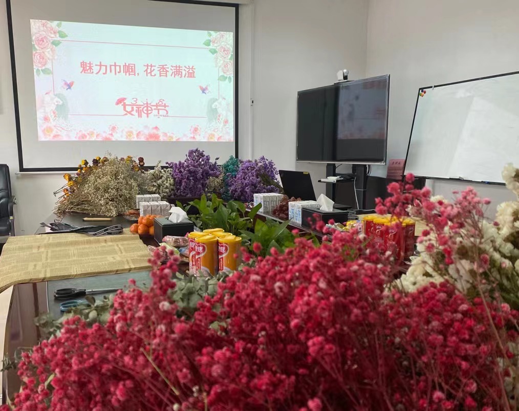 乐竞手机平台,宏明日望,株洲电子科技,湖南电容器,株洲电容器,电容器